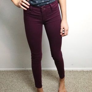 Hollister High Waist Maroon Jegging